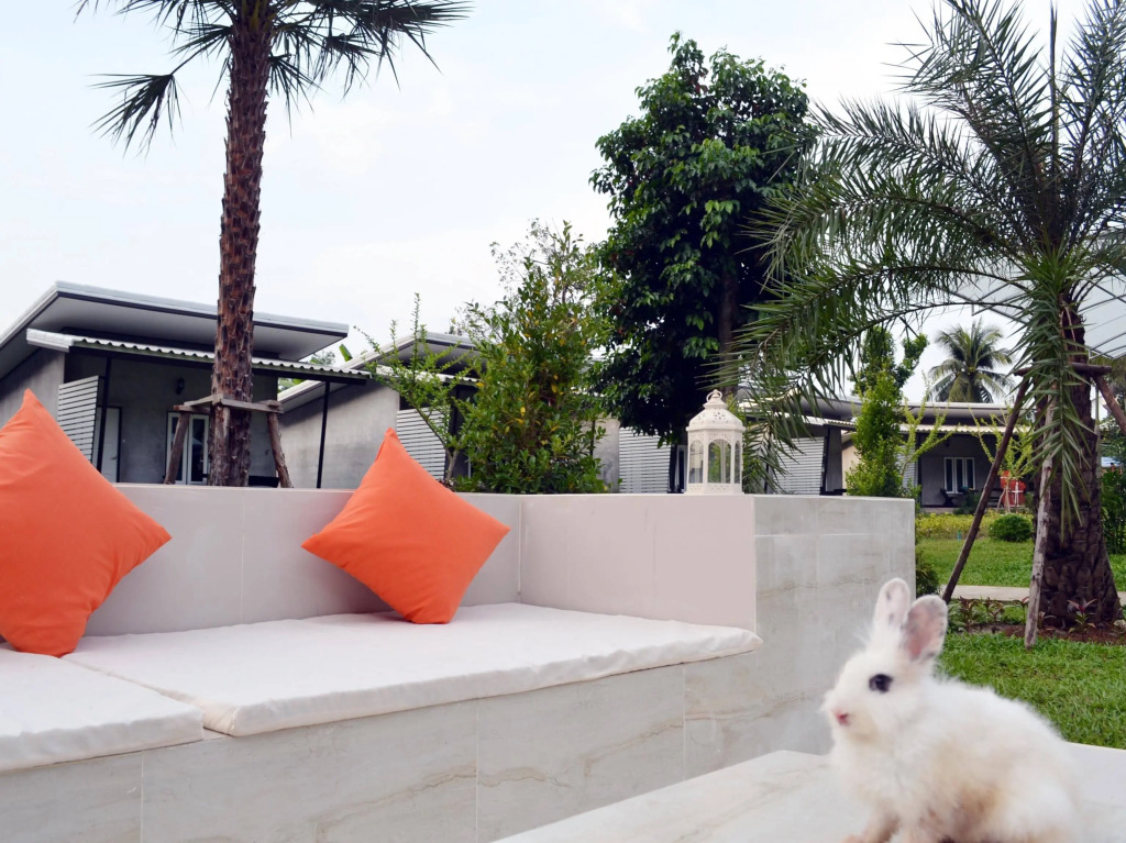 V Valley Resort