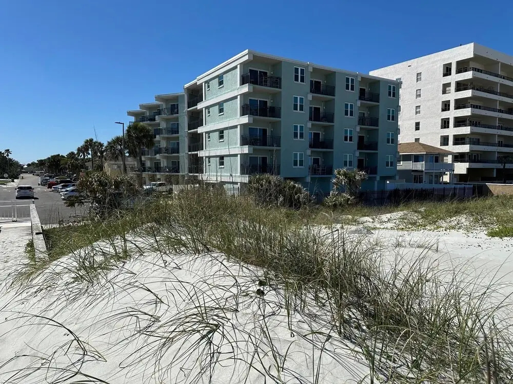 Welcome to Sandpiper Beachfront Condo. Cozy 1-bed in JAX Beach, Perfect for Couples! Pet-friendly!
