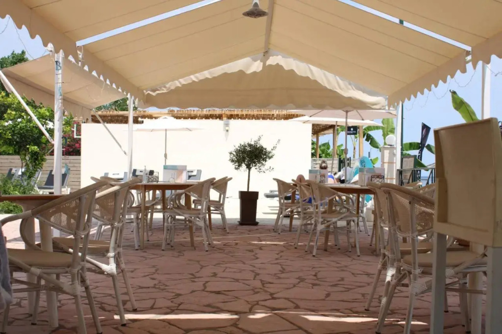Stavros Beach Hotel