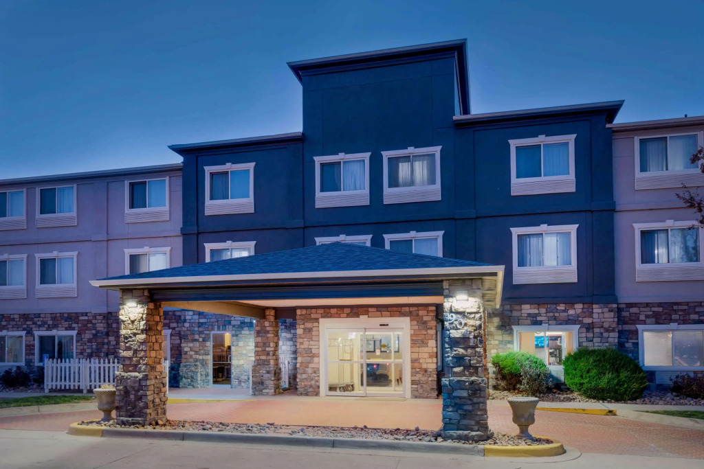 Baymont by Wyndham Henderson-Northeast Denver