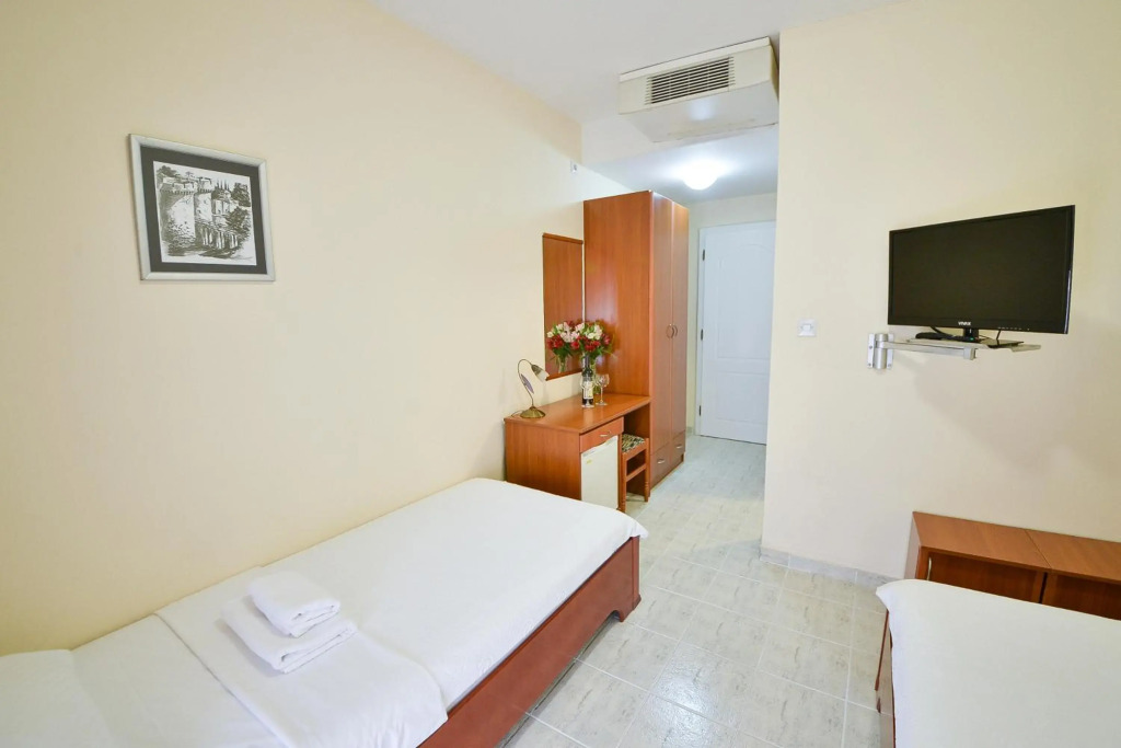 Hotel Podostrog