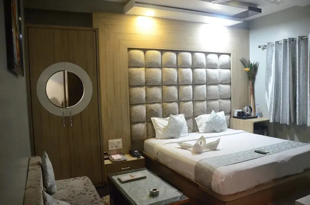 Hotel Raj Palace