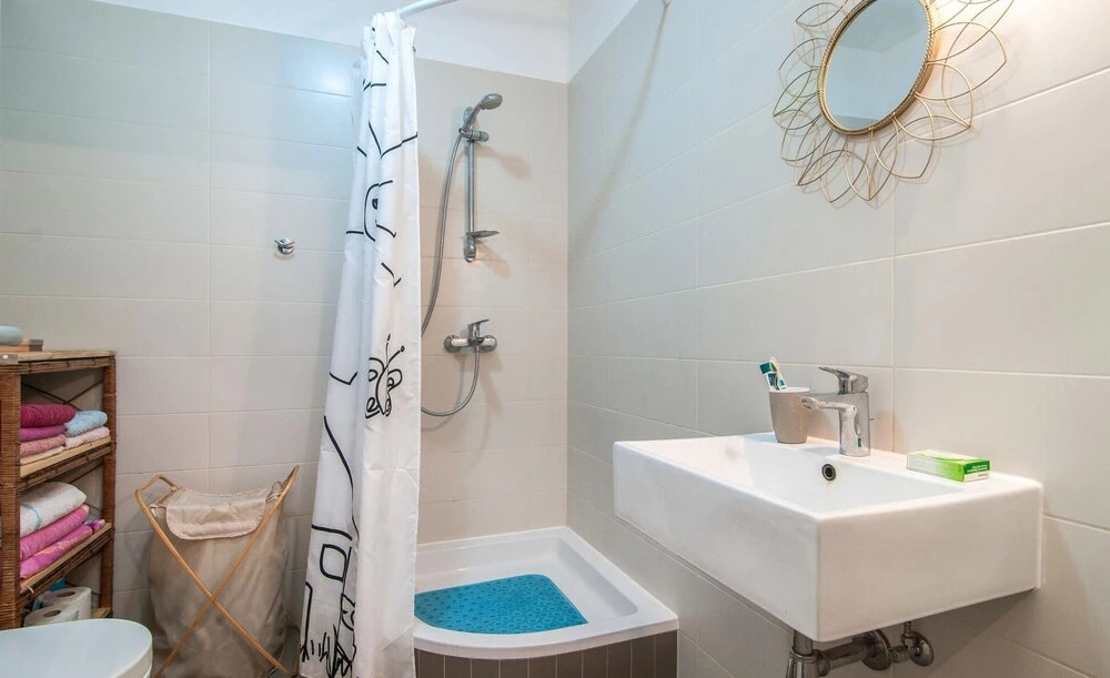Amazing Apartment in Stari Grad With Wifi and 1 Bedrooms