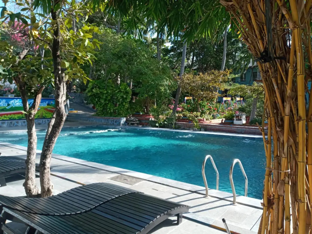 Sóng Biển Xanh Resort