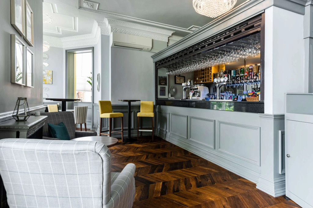 Southcrest Manor Hotel, Best Western Signature Collection