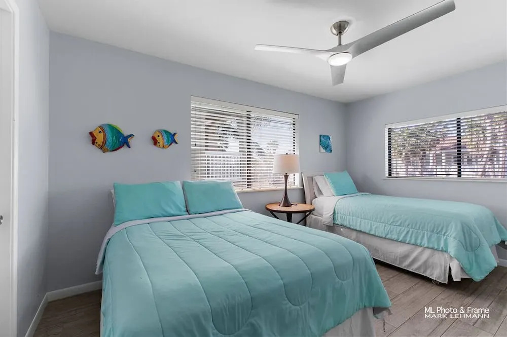 Sunny Daze by South Padre Resort Rentals