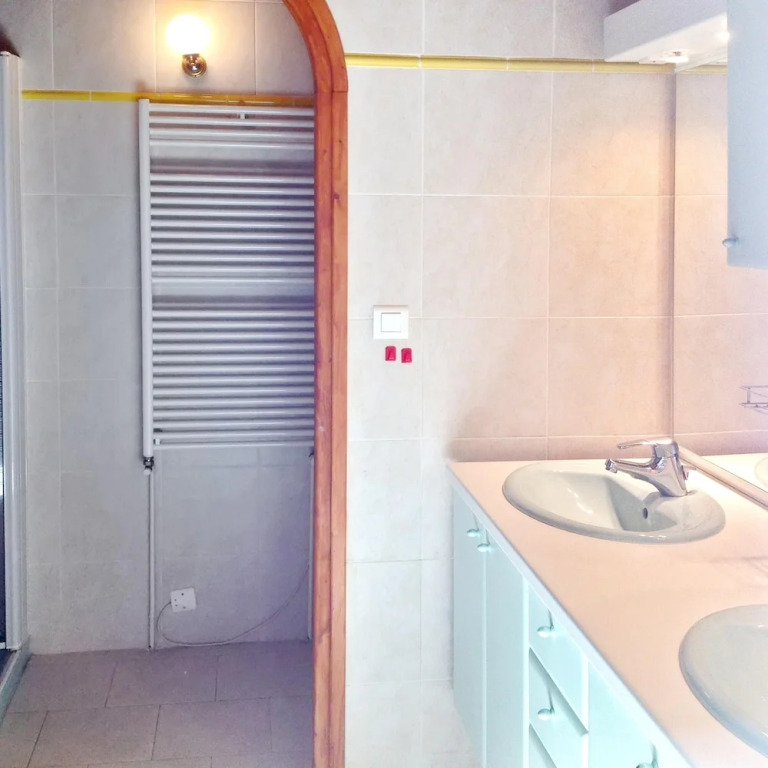 Apartment With one Bedroom in Marseillan, With Pool Access, Furnished