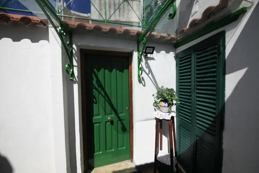 Dolls House Holiday Home