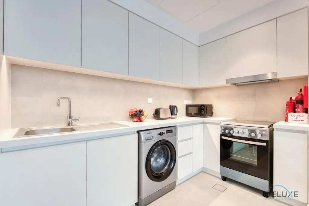 Surreal 2 BR Apartment at Creek Horizon Tower 1 by Deluxe Holiday Homes