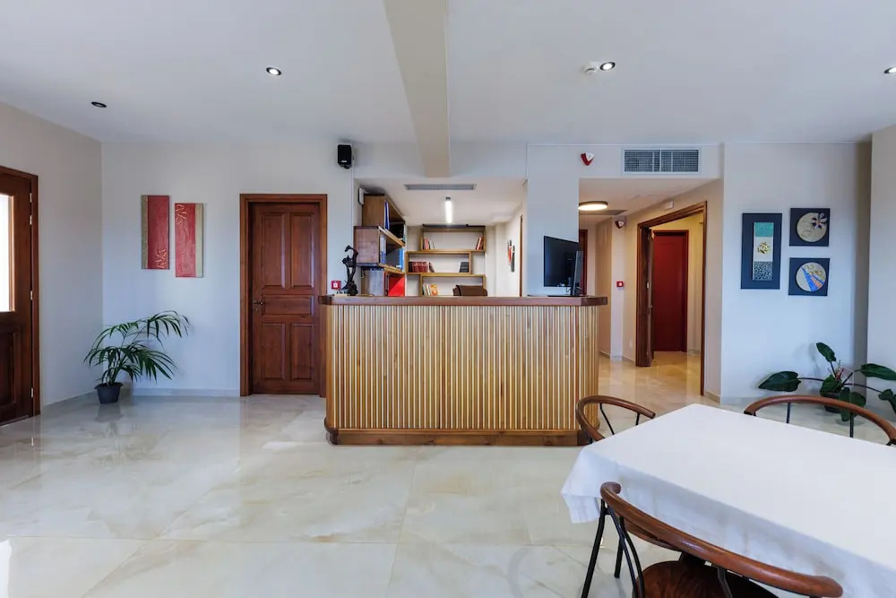 The View Hotel