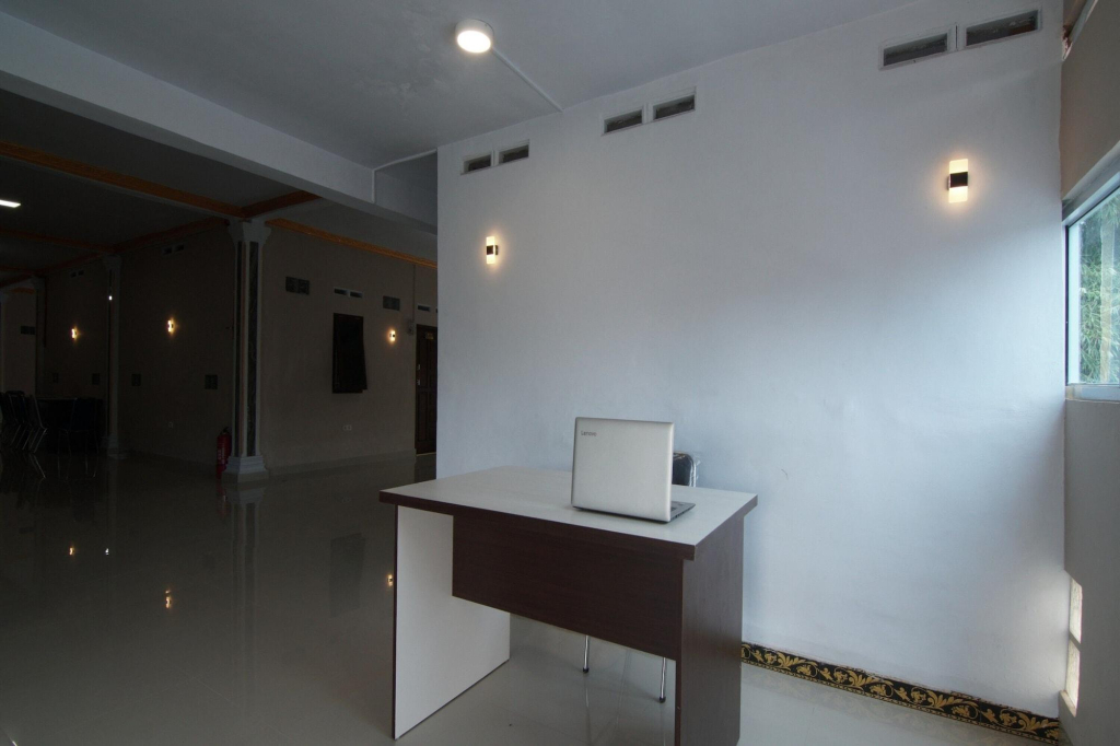 Hotel O Penginapan Naya Rita