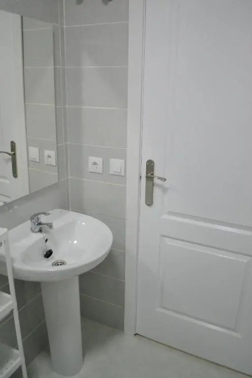 Superb 1 Bedroom with Gallery CB7EV