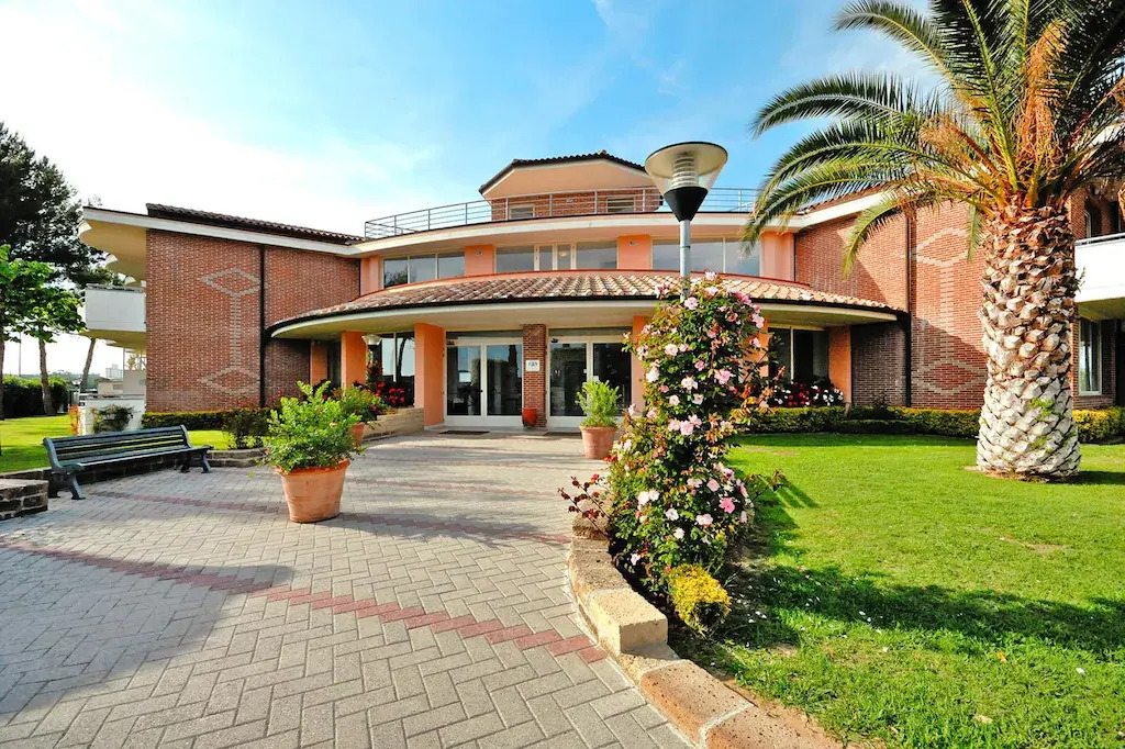 Villa in Cecina Mare near Sandy Beaches