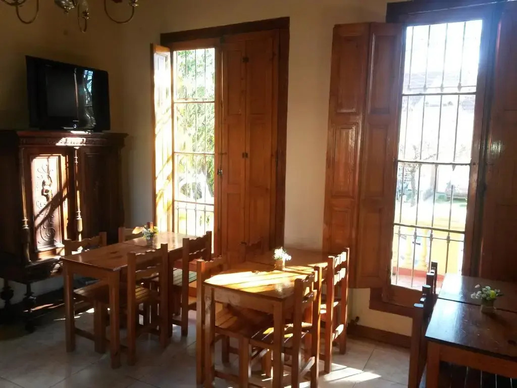 El Colonial
