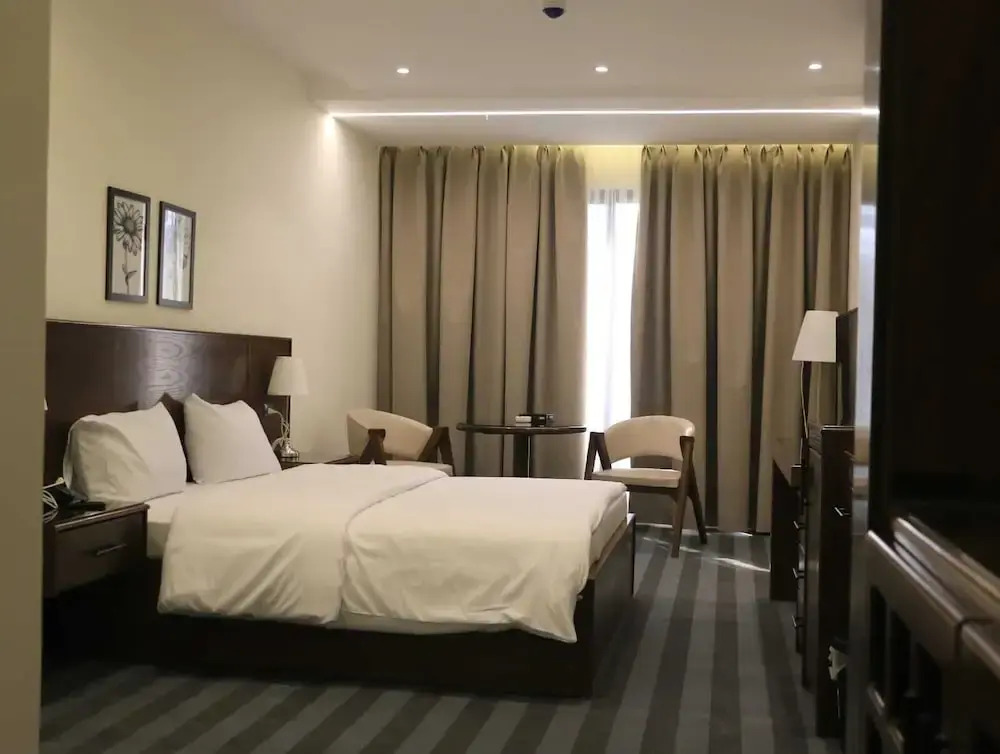 North paradise hotel