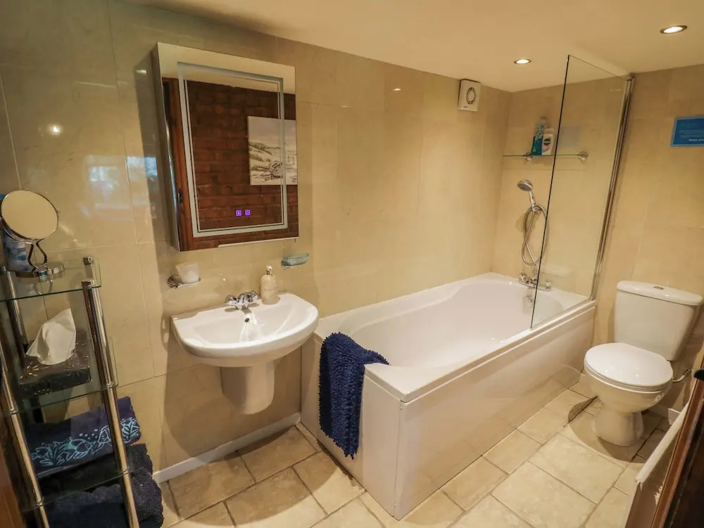 Severn Bank Lodge