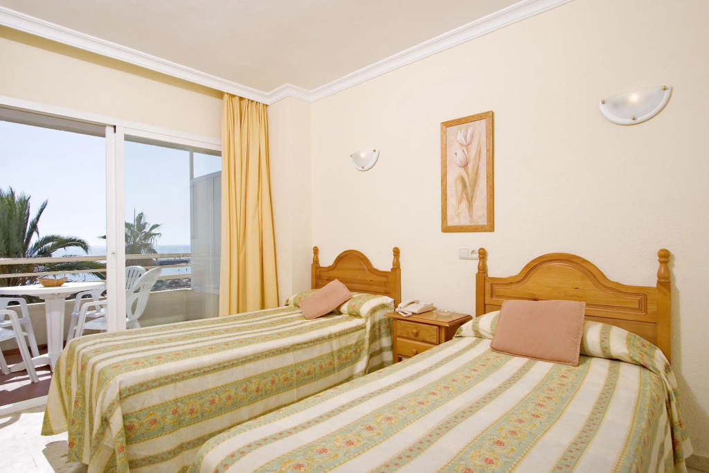 Apartamentos Stella Maris - Marcari SL