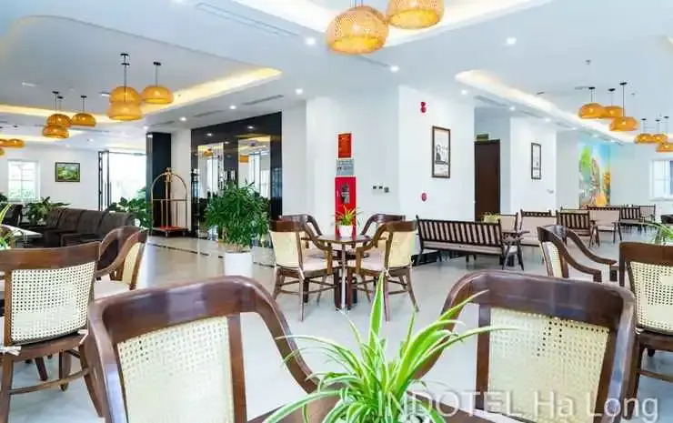 INDOTEL HALONG HOTEL