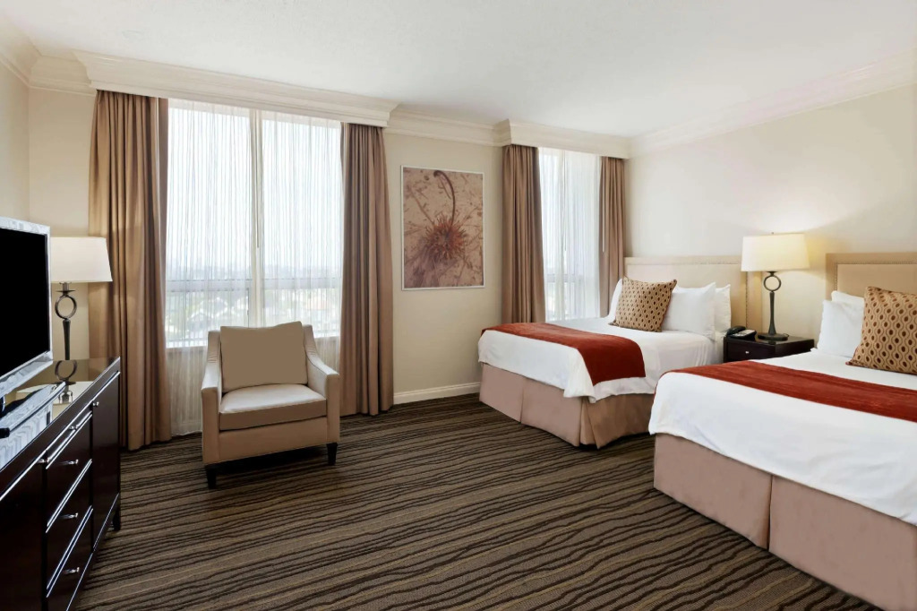 Grand Galvez Resort, Autograph Collection