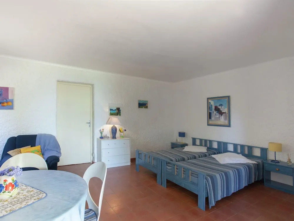 Romantic Retreat in Cargèse