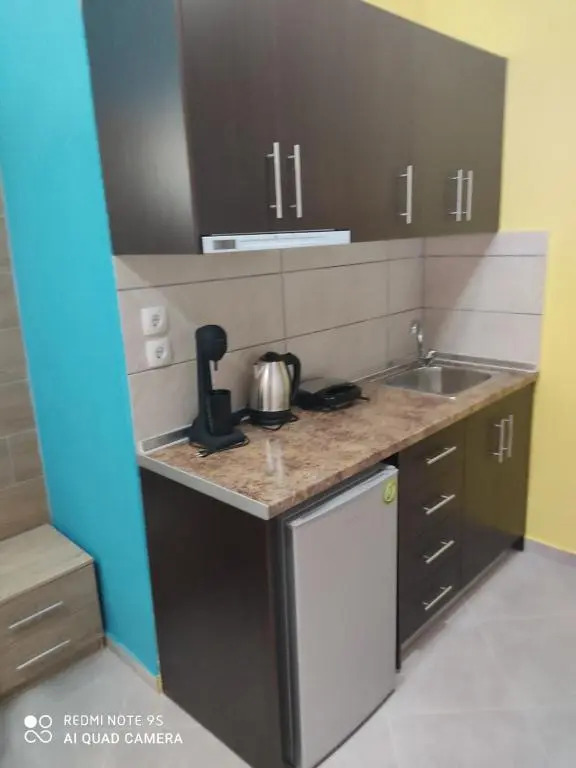 G M 2 ROOMS KENTRO in the heart of the city