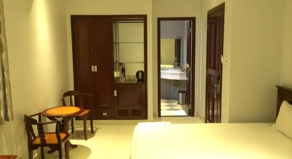 Phoenix Hotel