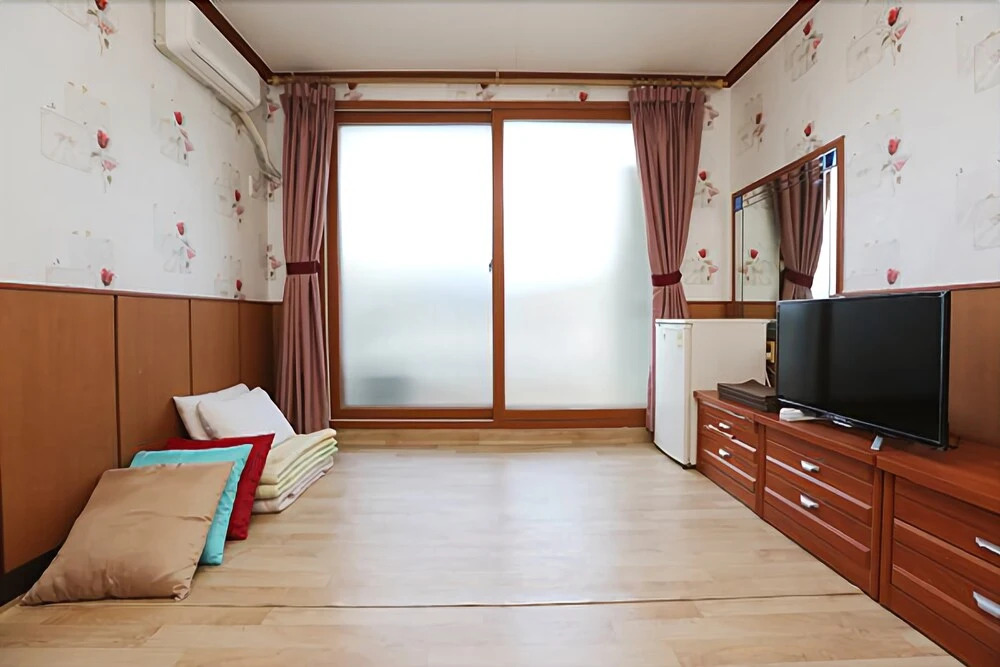Anmyeondo Happyday Pension