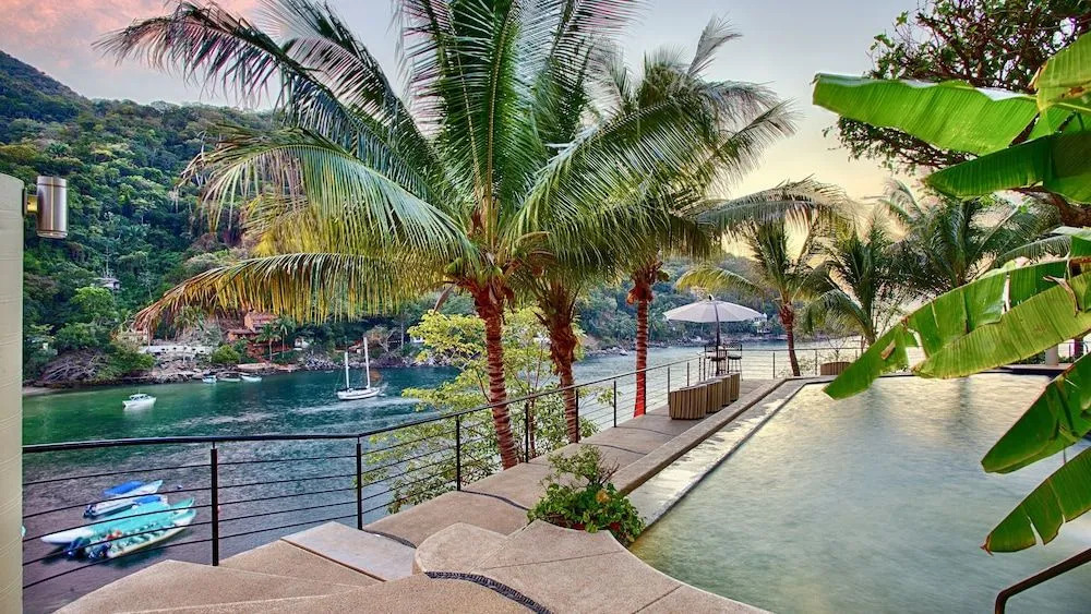 Villa Armonia Luxury Suites