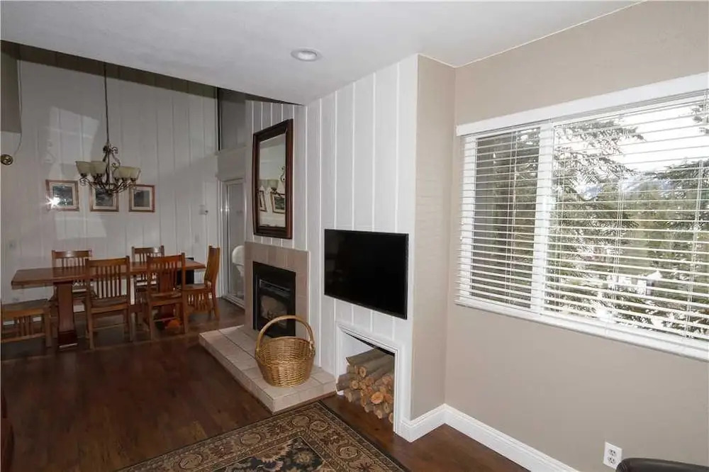 Mammoth Ski & Racquet Club #38 - Pet Okay 1 Bedroom 2 Bathrooms Condo