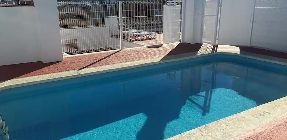 Apartamento familiar con piscina comunitaria