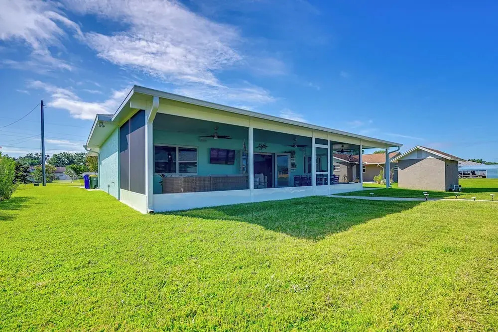 Sebring Serenity: Waterfront Retreat w/ Boat Dock!