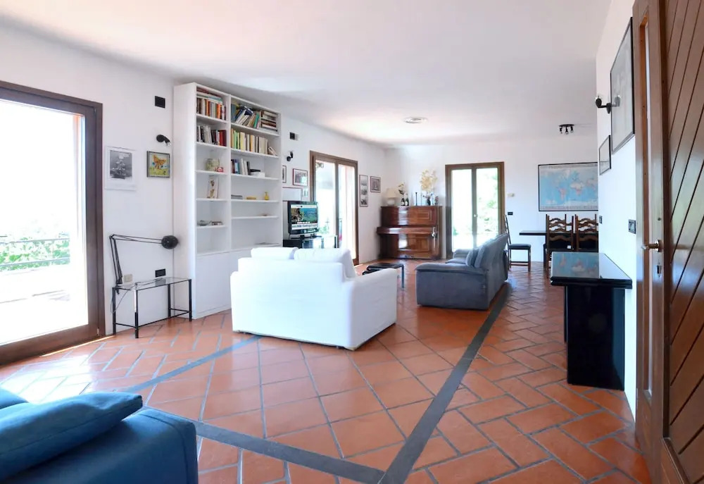 Villa Manuela