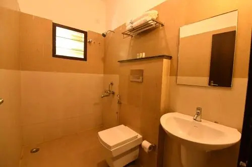 Lake View Hotel
