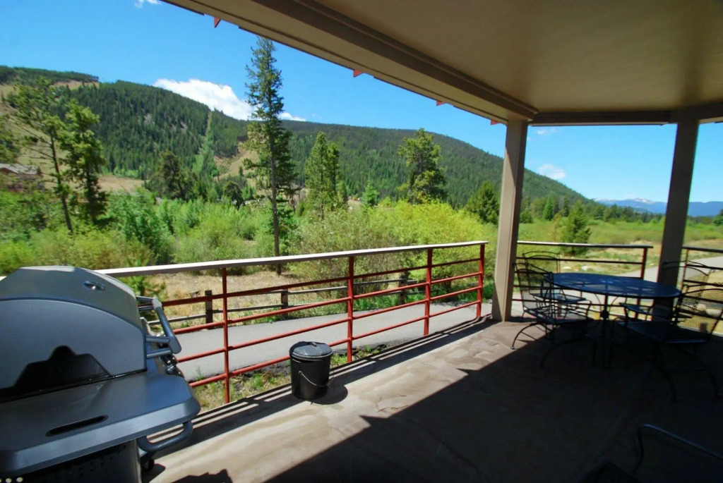 Ski Run Lodge by Key to the Rockies