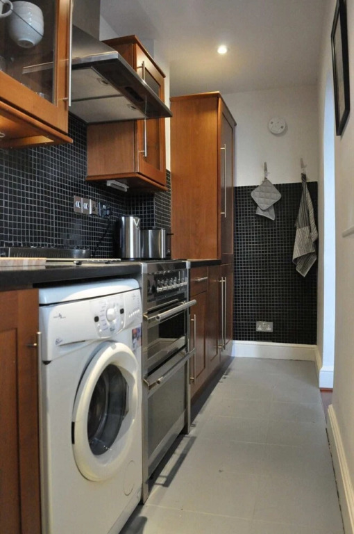 Bright 1 Bedroom Flat Perfect for City Getaway