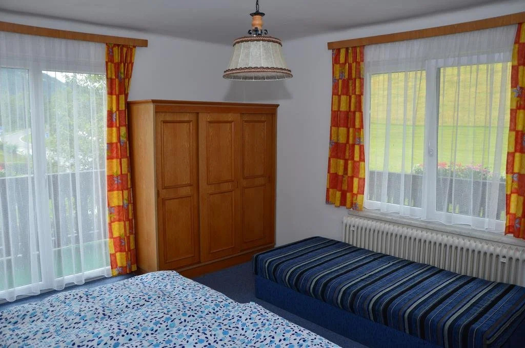 Haus Dachstein Schnitzer