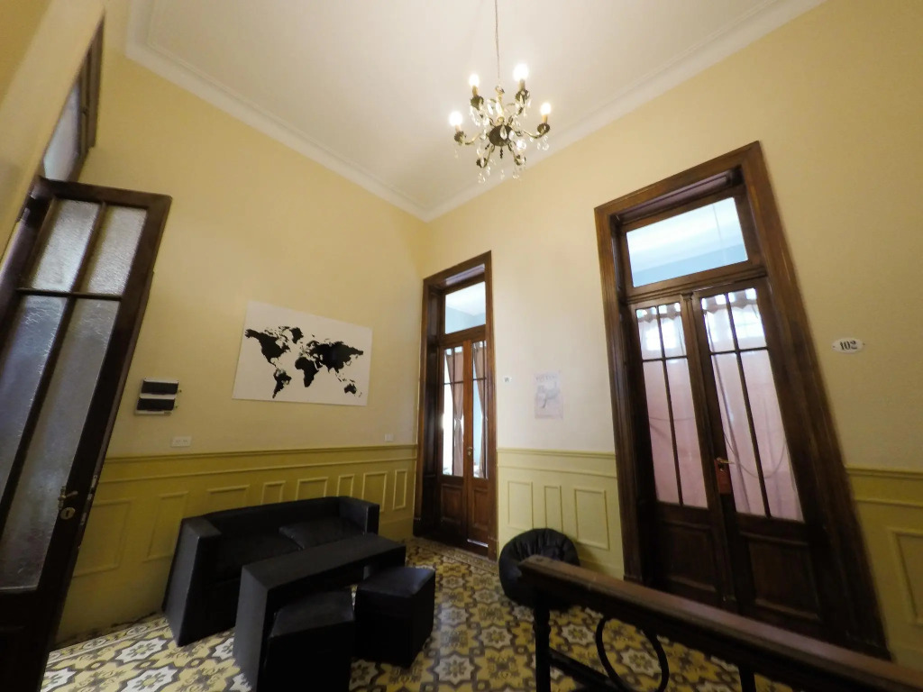 Sabatico Travelers Hostel & Guesthouse
