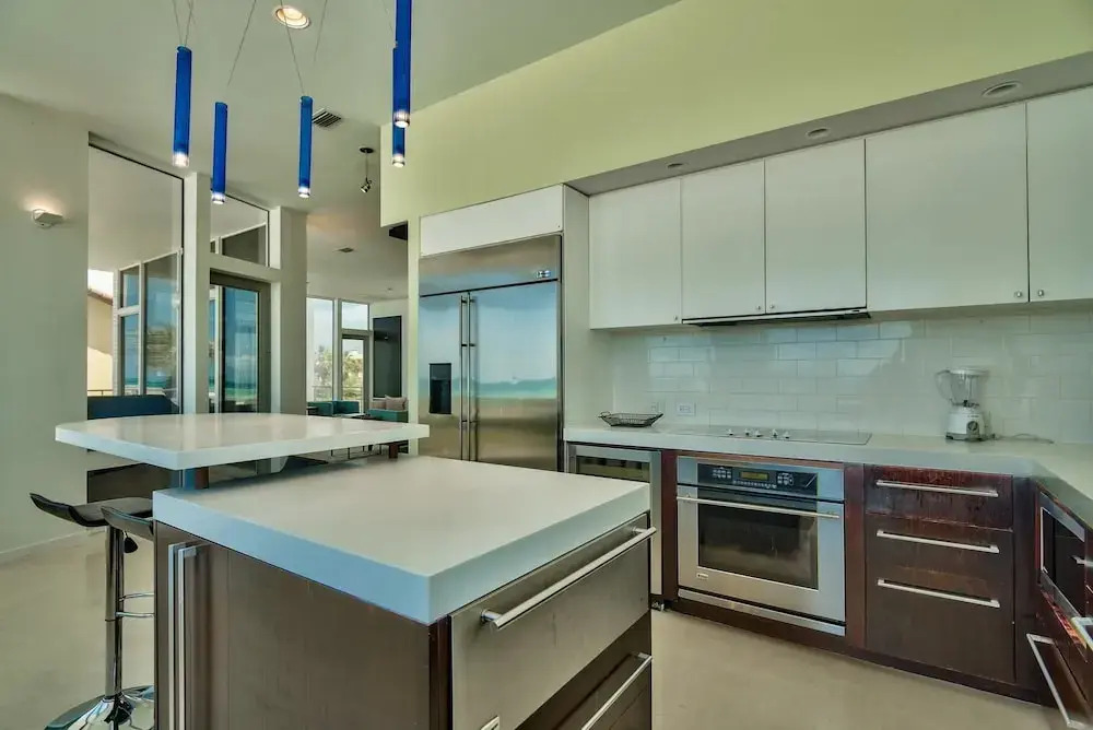 The White House of Holiday Isle 6 Bedroom Holiday Home by Five Star Properties