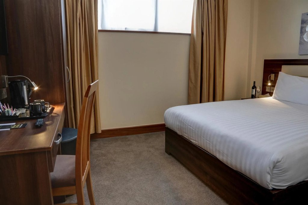 The Airlink Hotel London Heathrow