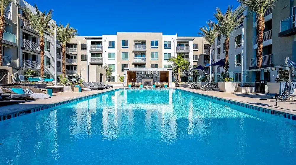Global Luxury Suites Irvine