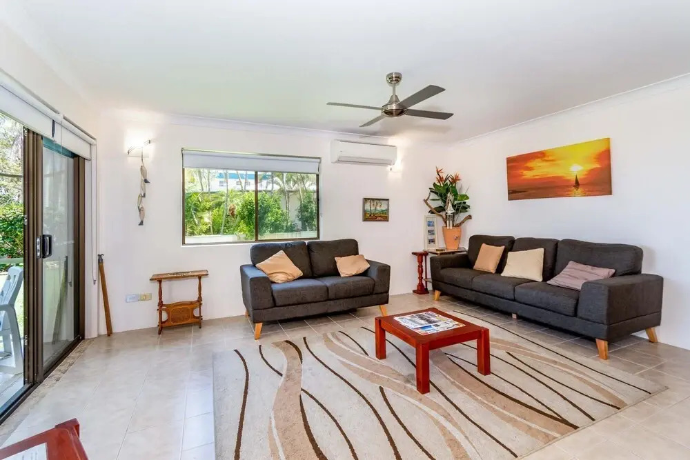 Ground floor, air condtioned apartment