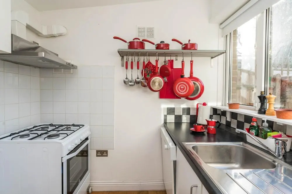 Super 1BD Garden Flat Islington London