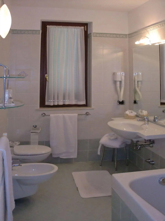 Hotel Astra