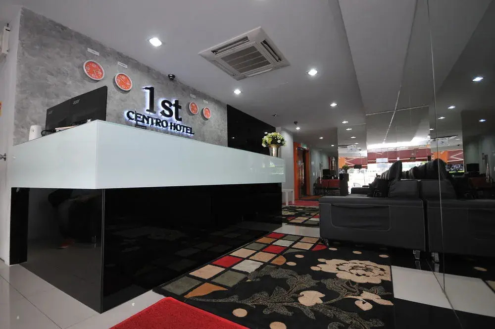 1ST Centro Hotel