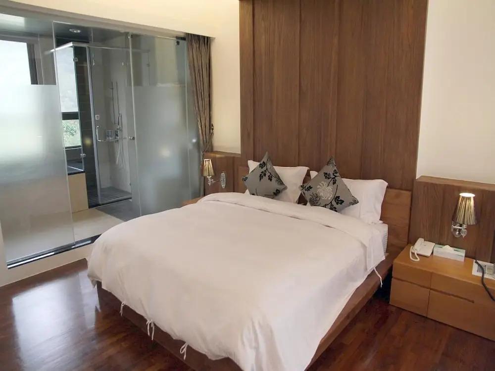 Peace Area Hot Spring Hotel