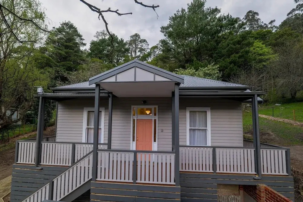 Ferntree Digs Cottage