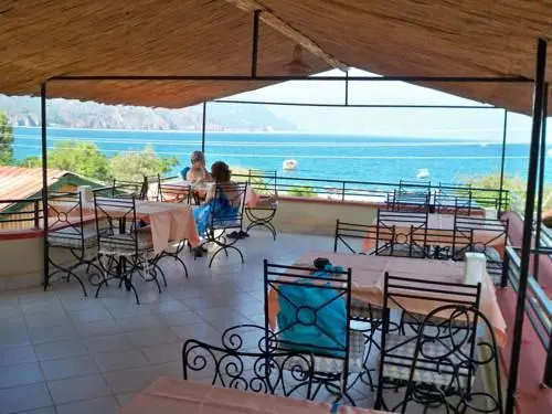 Hazal Hotel