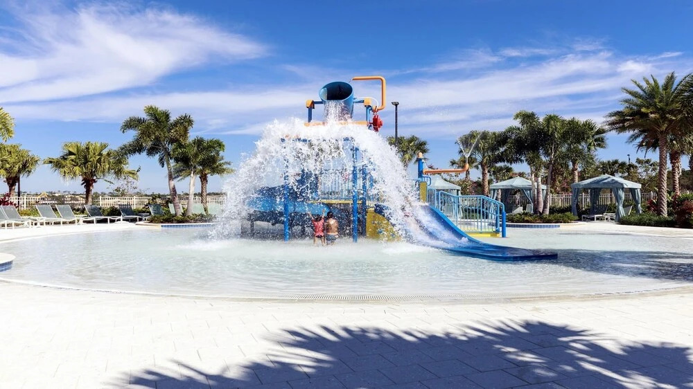 Ultimate 9BR Lakeview Pool SPA Theater Near Disney, Kissimmee