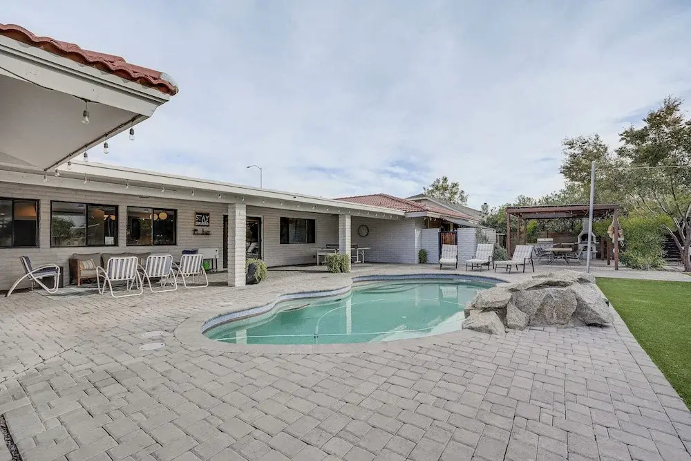 Luxurious Outdoor Oasis! Spacious Mesa Retreat