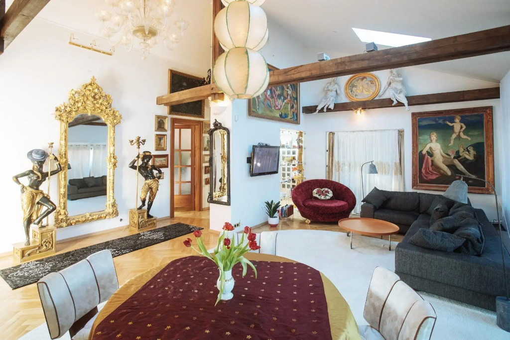 Unique Luxury Loft with Terrace in Old Town